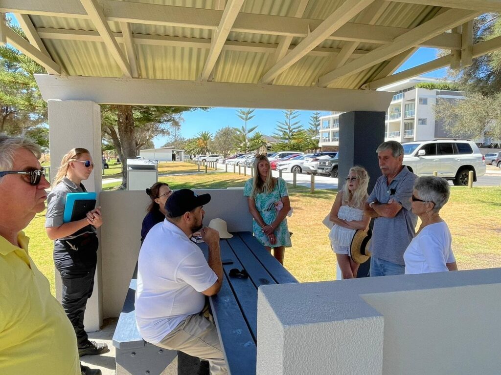 Community meeting with City of Mandurah staff to discuss observations and concerns about management of the beaches in Halls Head, particularly Robert Point and Doddis Beach. Meeting under a beach shelter on Halls Head Foreshore.